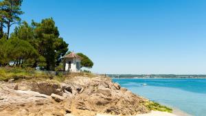 Maisons de vacances Maison pour 6 avec jardin - Centre de Fouesnant : photos des chambres
