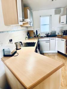 2 Bedroom Flat with River View