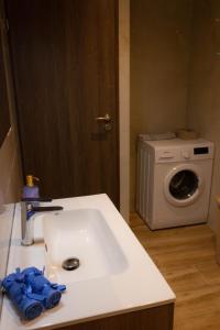 Golden sand apartment B
