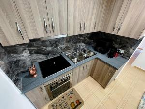 Sunny Holidays Apartment