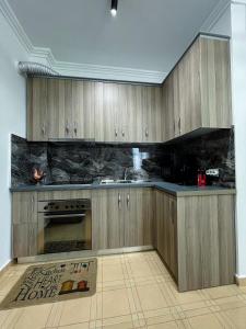 Sunny Holidays Apartment