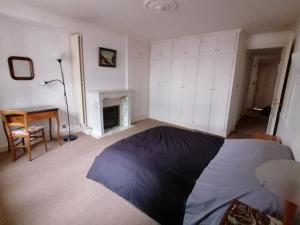 Sejours chez l'habitant Maison sculptee : photos des chambres