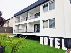 Hotel am Kurpark - Böttingen