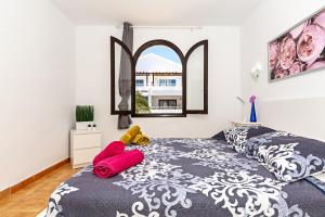 Casa Ayram with Private terrace & Pool next to Beach