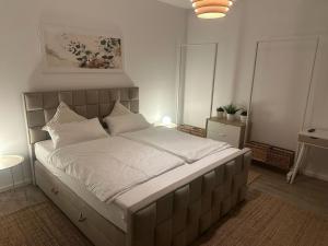 Central and top connection