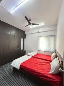 SS KC Rockside Apartments