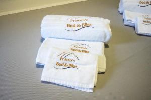 Francys bed & bliss