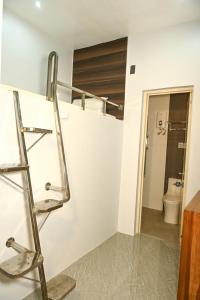 Lolita Heights Hotel