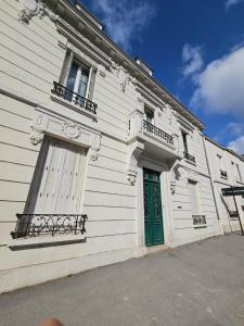 Villas Villa - centre d-Epernay - 6 Chambres - Terrasse : photos des chambres