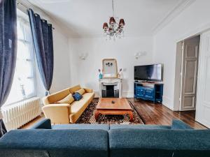 Villas Villa - centre d-Epernay - 6 Chambres - Terrasse : photos des chambres