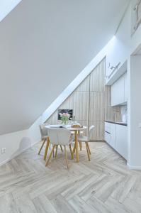 Amazing apartments 2 x free parking x 24x7