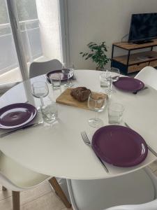 T2 paisible et lumineux proche tram B