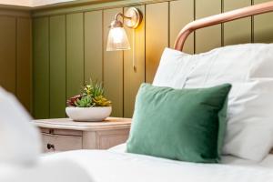Honeybee Cottage