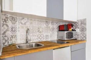 2 Cozy studio Père Lachaise Nation