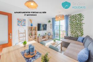 Skysea Holidays Malaga Centro frente al Rio