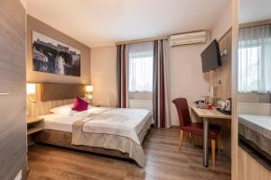 Comfort Double Room room in Hotel Das Junior by MAX 70 I contactless check-in