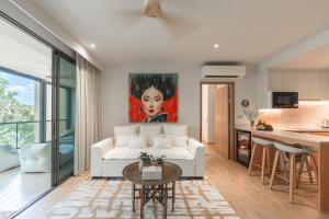 Bang Tao Beach Zenith Large Loft - 100m to Beach