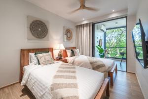 Bang Tao Beach Zenith Large Loft - 100m to Beach