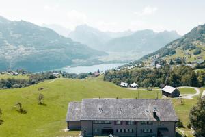 Schwendihaus Apartment