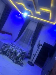 BrightstarCave - Eluju