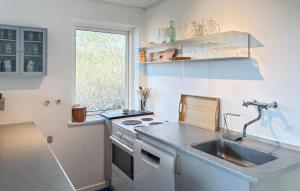 Lovely Home In Samsø With Kitchen