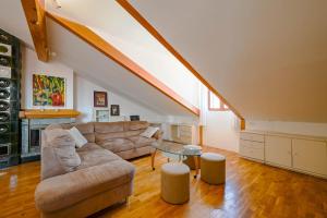 Carera 69 Apartment