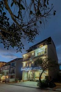 Sunrise Valley Dalat Hotel