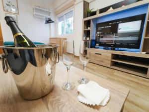 Apartamento Playa La Carihuela con Piscina WiFi