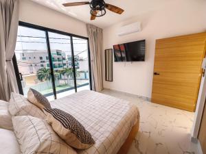 Stunning Brand New Villa in Downtown Punta Cana