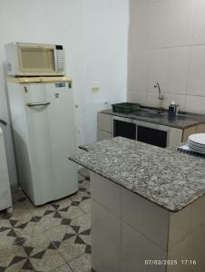 Apartamento 02 Jardim Peri Quarto Cozinha Banheiro
