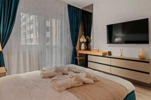 Ruby by Kristal Collection