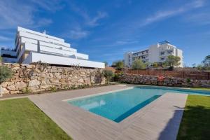 Estancia de Lujo en Las Colinas Golf Resort