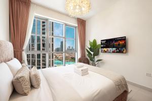 Splendid 2BR Burj Khalifa & Fountain view