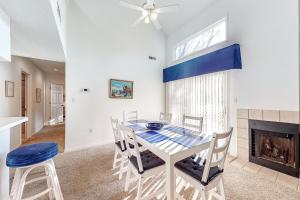 Sea Colony --- 21013 Greenway Ct.