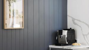 Coastal Hideaway - Water Views and Walk To The Beach