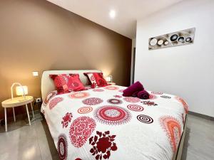 Villas L-Oustau Degio - Villa Provence, Piscine, CLIM, Calme, 4 chambres, 6 lits, 2 salles de bains, 8 personnes : photos des chambres