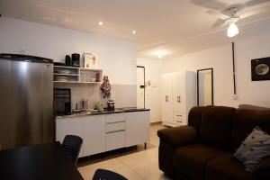 10 Studio perto da Skema School 500mts, cozinha completa, vaga, savassi