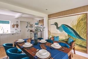 Cottage with log burner and hot tub in shropshire