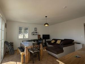 Maison charmante près du lac, parking privé, animaux admis - FR-1-822-12