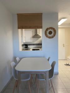 Appartement avec piscine, vue golf à sainte Maxime