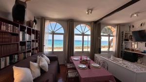 apartamento con jardín a 11 metros de la playa B2