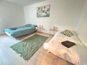 Appartements Marechal 1 Parking 4 Couchages : photos des chambres