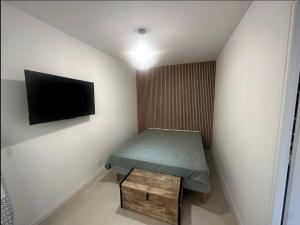 Geneva Terrace Apartment