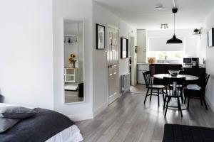 Amica Guesthouse - 3hvězdičkové hotely ve městě Belfast