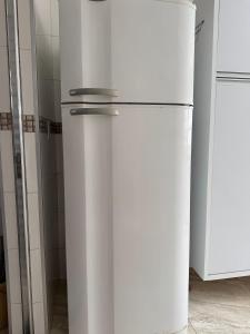 Apê vista mar pé na areia Guilhermina