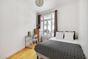 Moderne 3 pièces au coeur des Champs-Elysées