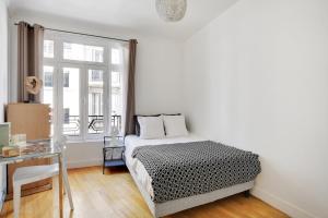 Moderne 3 pièces au coeur des Champs-Elysées