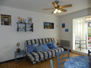 Appartements Appartement 2 pieces 4 couchages a LA LONDE LES MAURES LAL150-094 : photos des chambres