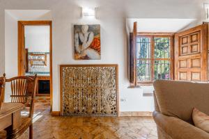 Carmen de los Moriscos - Alhambra views