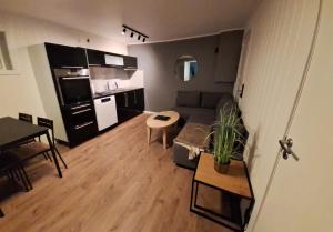 E&E Apartment Senior